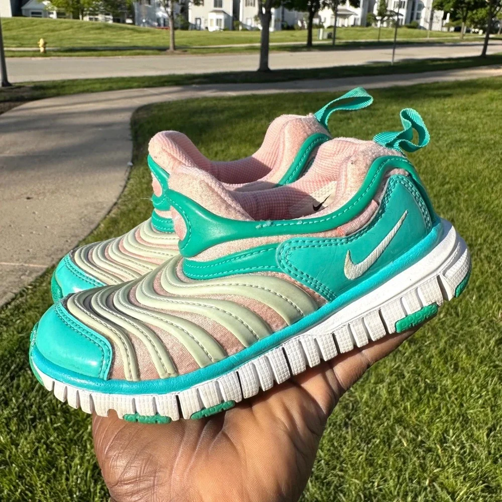 Nike Dynamo Free Kids‎ Slip On Sneakers Toddler Girl Size 11 Teal And Pink